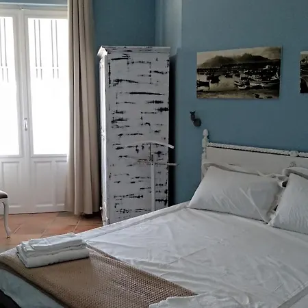 Nereidi Bed & Breakfast *