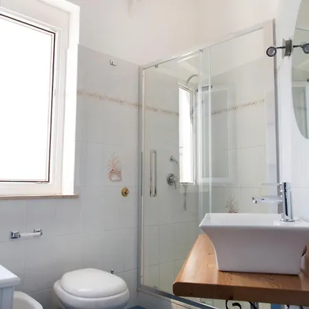 Bed & Breakfast Nereidi 3*